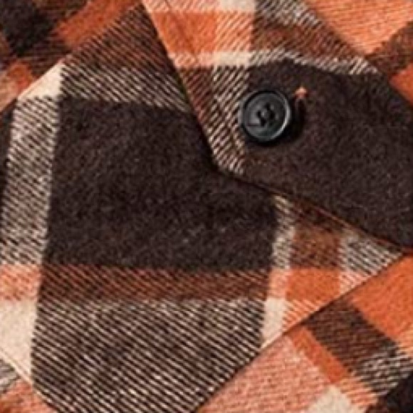 BRAND NEW MENS TRENDY PLAID FLANNEL SHIRT NWT (FALL FASHION) - Picture 3 of 4